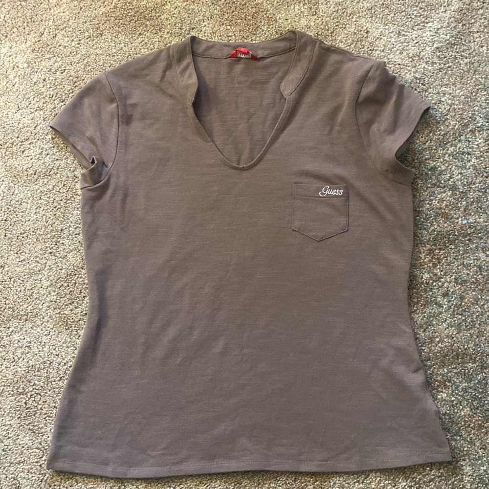 Guess tee shirt